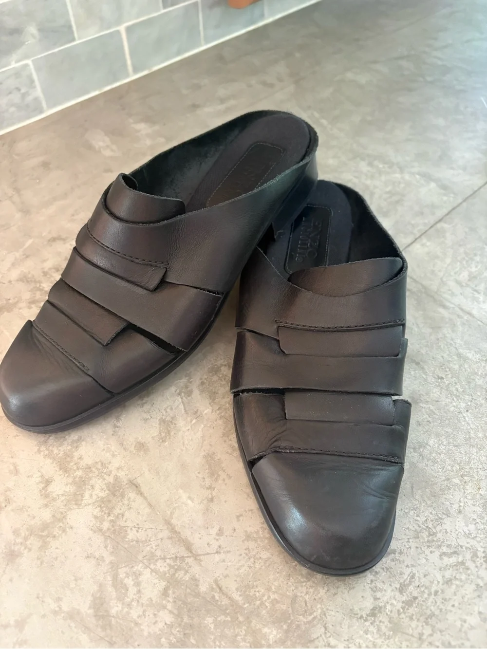 Enzo Angiolini mules black textured woven leather